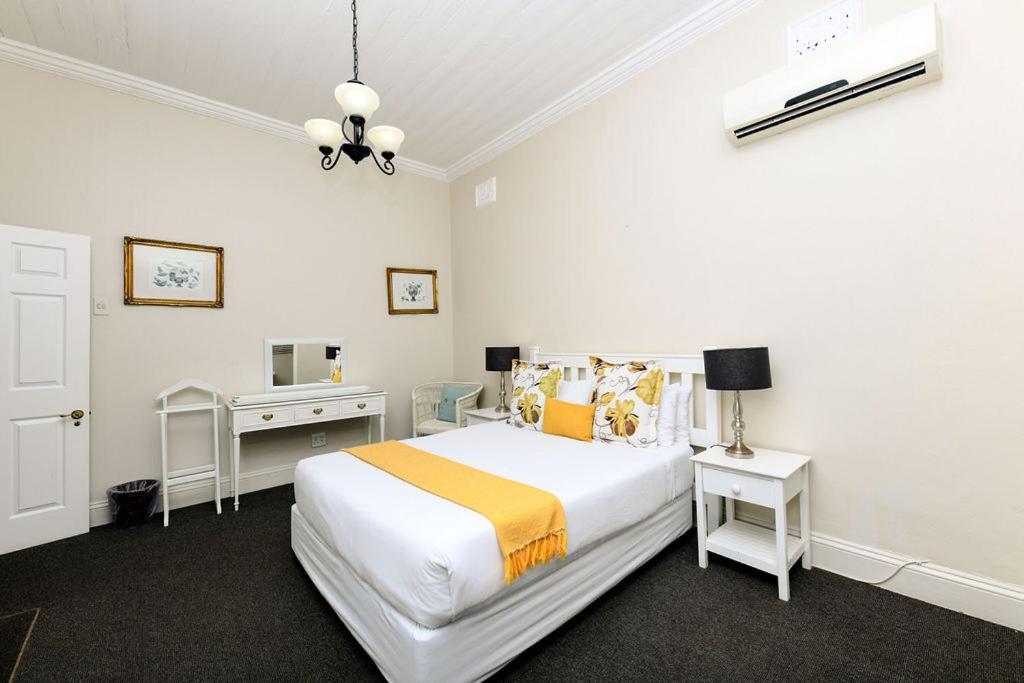 Madeline Grove Bed & Breakfast Durban Exterior photo